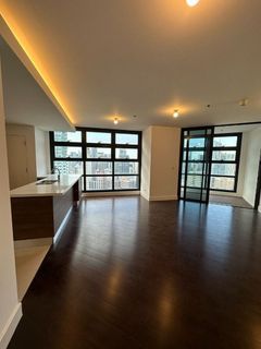 2BR Sky Garden Level Garden Tower Makati City Near Two Roxas Triangle