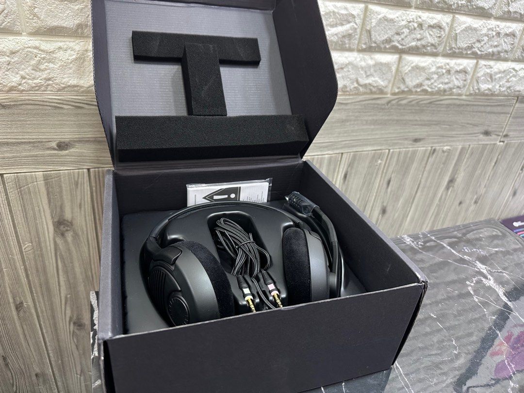 DROP Massdrop x sennheiser Pc37x