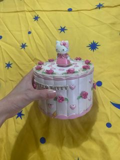 （分類：）位於 。 由 lyselling 提交（商品編號 1241314705，圖片 1）。簡介： 。