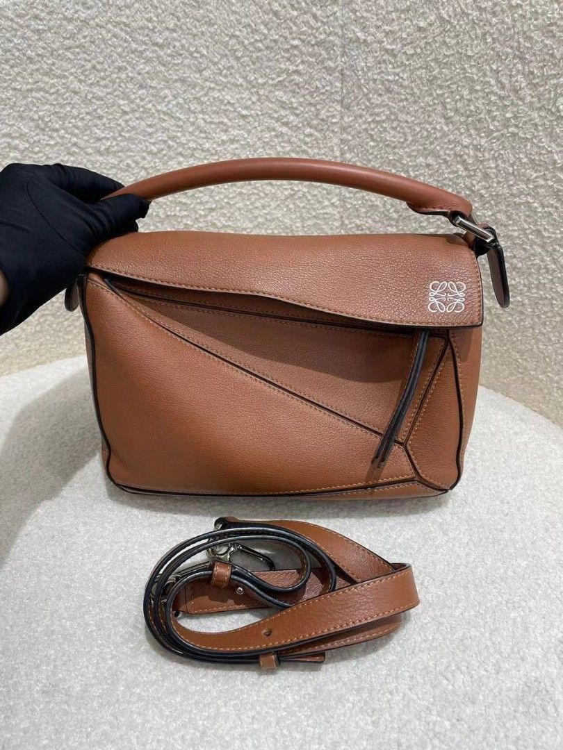 Loewe puzzle sales bag small preloved