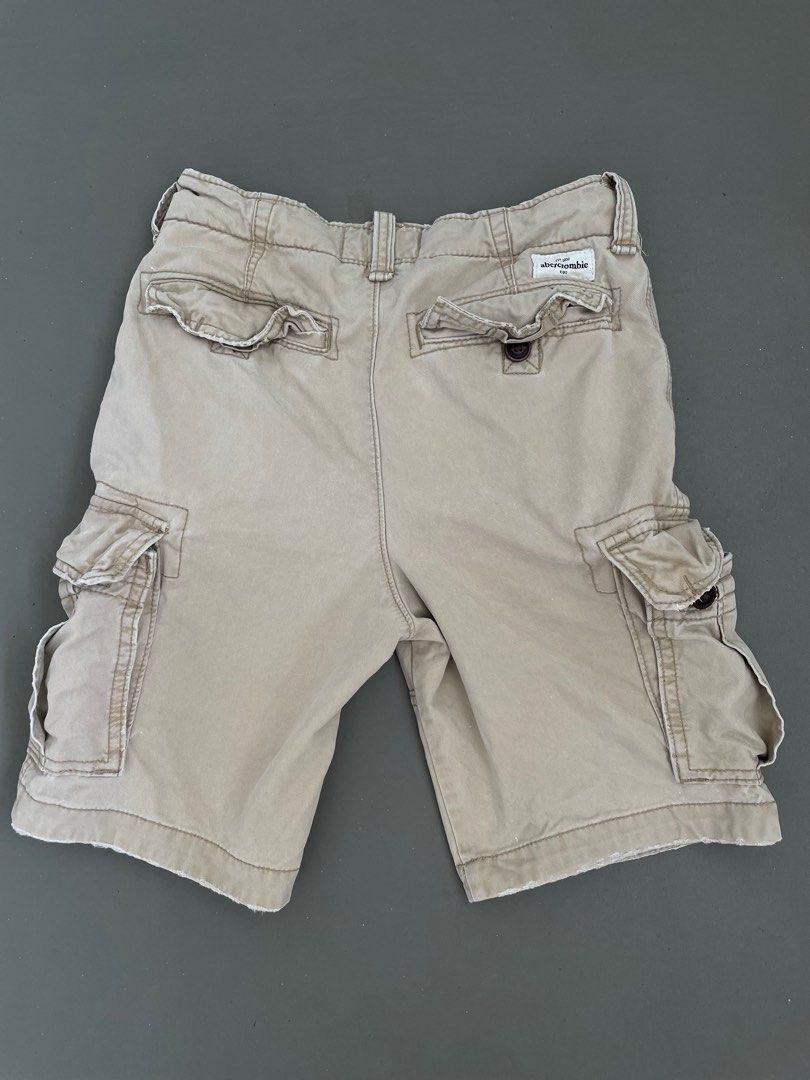 Abercrombie rugged Cargo Shorts, Men's Fashion, Bottoms, Shorts on ...