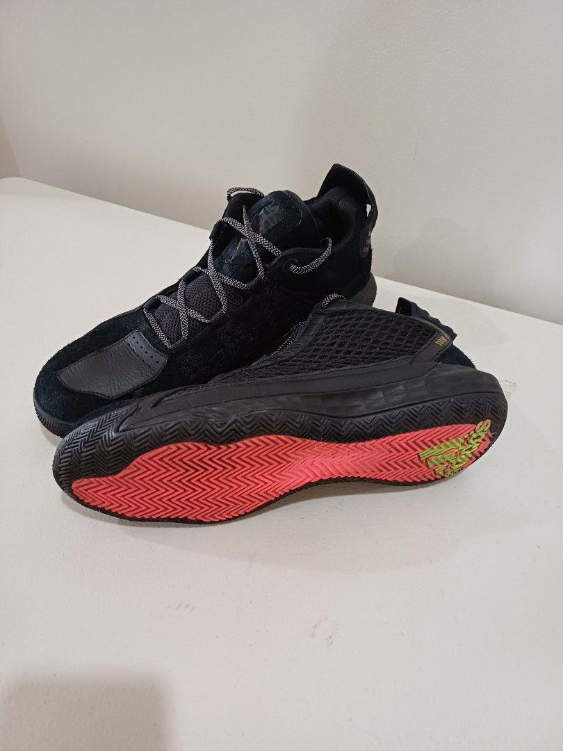 size 6 women's basketball shoes