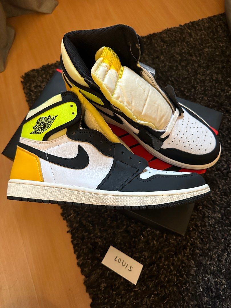 Cheap BELOW RETAIL Air Jordan 1 Volt Gold Men s Fashion