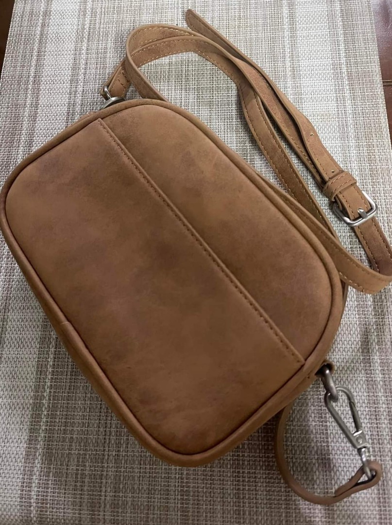Anko Adjustable Sling Bang Brown on Carousell