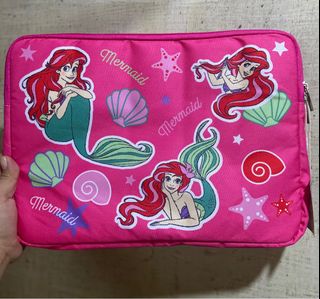 (Category: ) located in . Submitted by sofiamaxclothing (Listing ID 1241334799, Image 1). Description: .