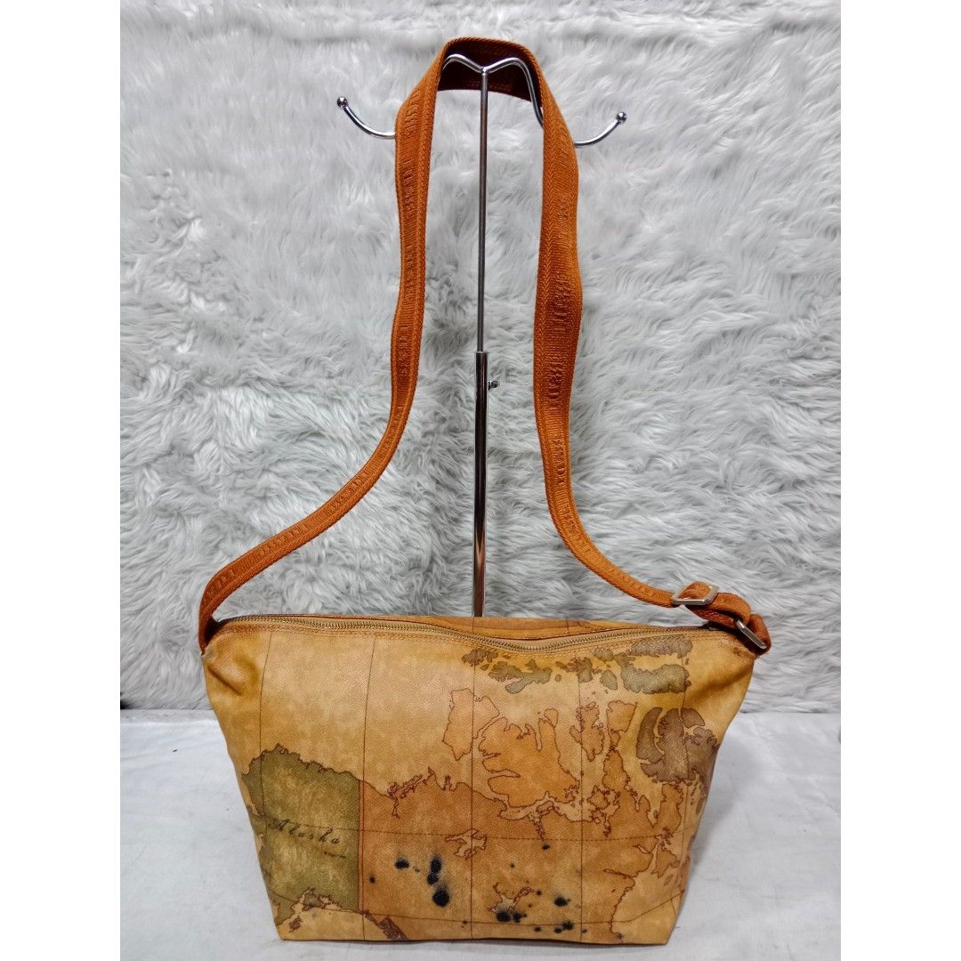 Authentic Alviero Martini Sling Bag Shoulder Bag Women s Fashion Bags Wallets Cross body Bags on Carousell