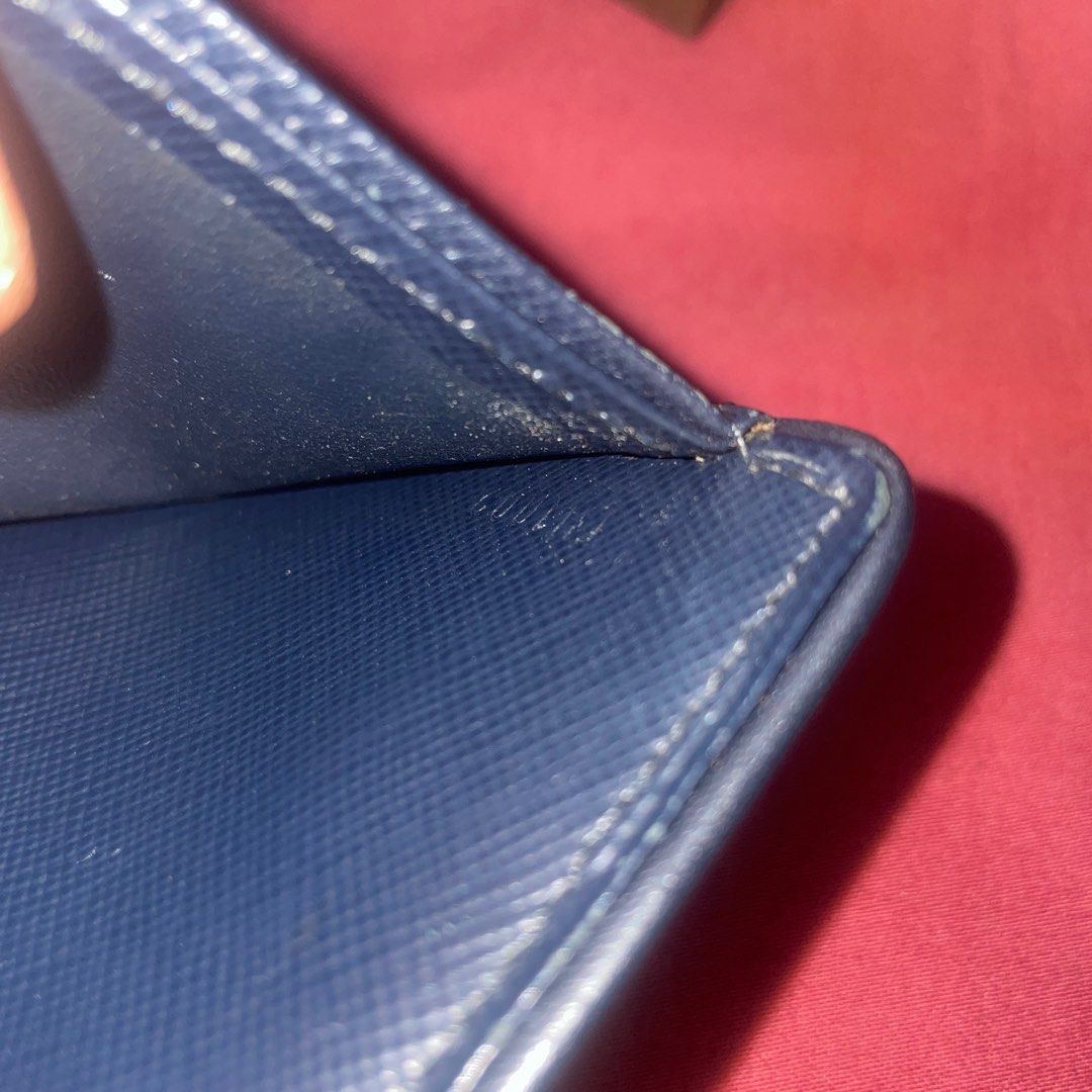 LOUIS VUITTON Sepia Navy Monogram Mini Lin Trifold Wallet – Susannah  Designer Consignment