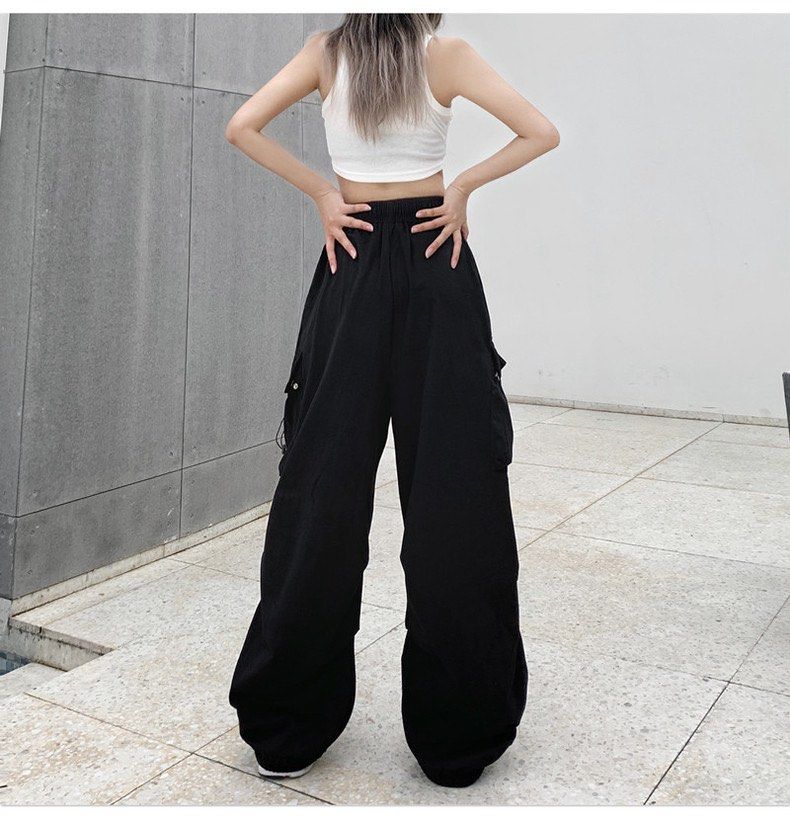 Girl baggy discount cargo pants