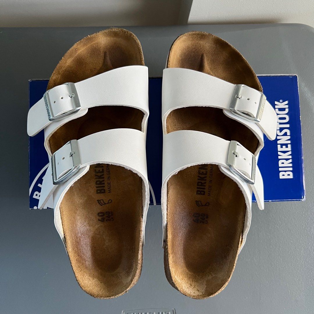 Birkenstock Arizona Birko-Flor Sandals, Women's Fashion, Footwear, Flats & Sandals on Carousell