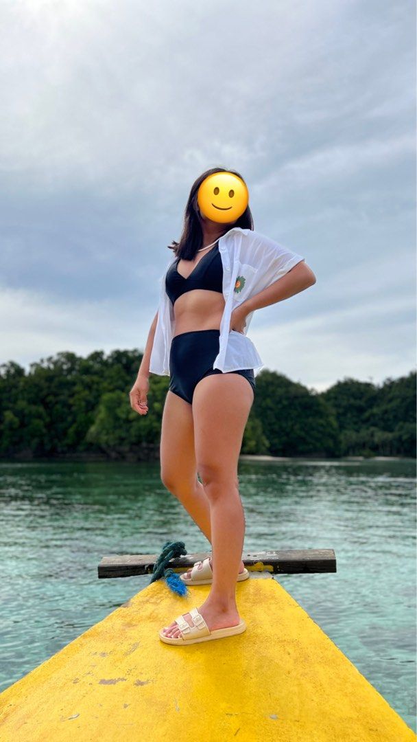 Two piece swimsuit black online