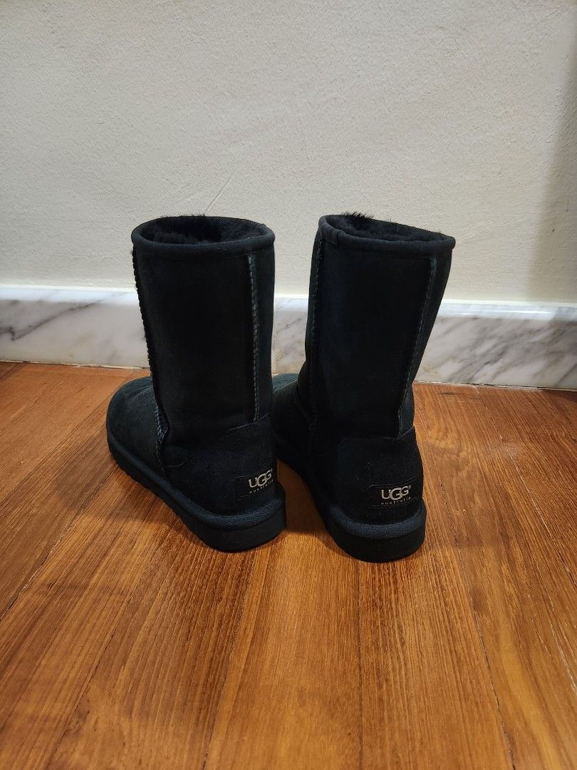 black boots like uggs