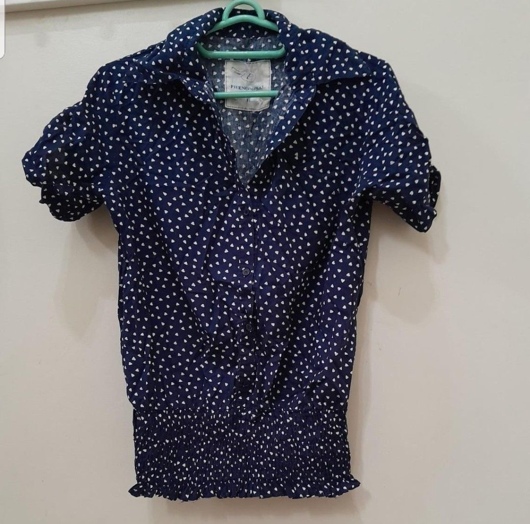 Blue white heart polka dot shirt Fesyen Wanita Pakaian Wanita Atasan di Carousell