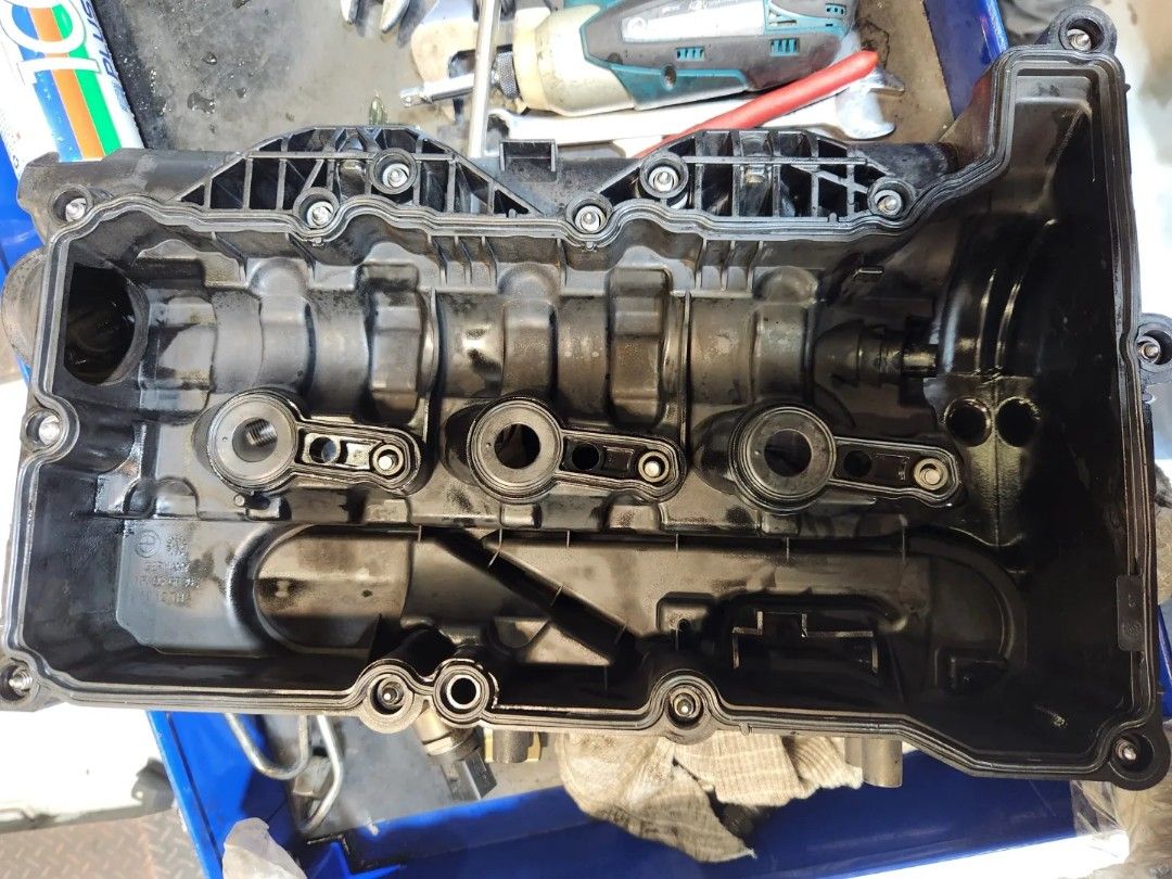 BMW F46 216D Change Original Engine mounting, Gearbox Mounting, Valve
