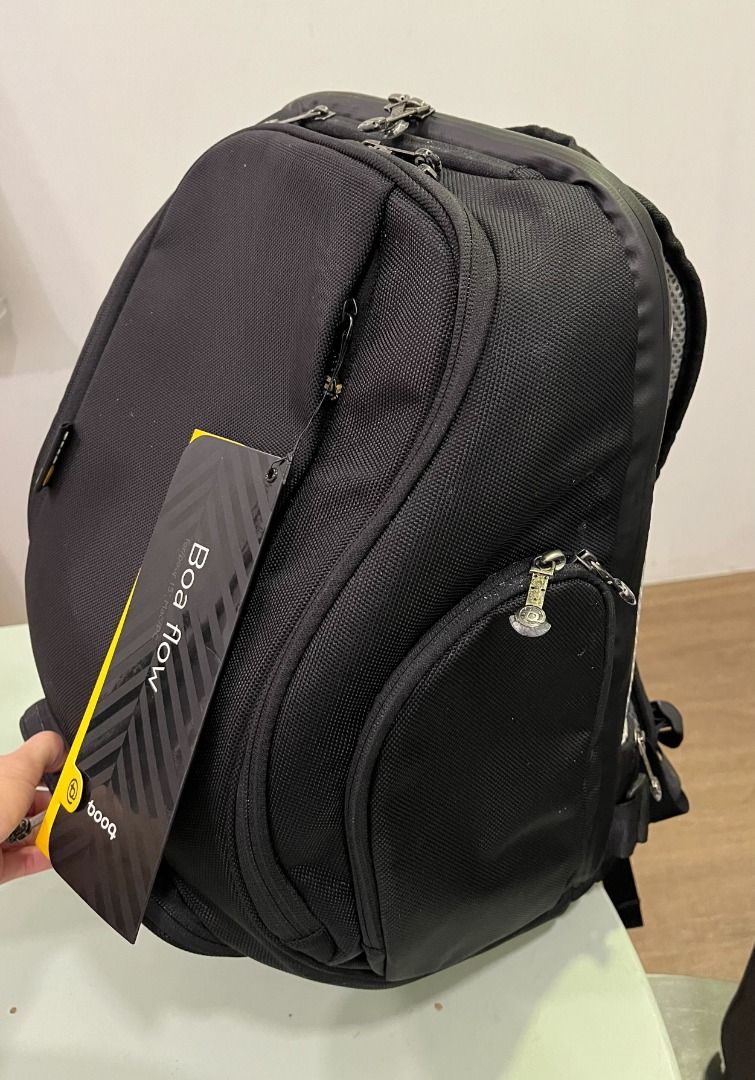 Booq boa flow camera laptop backpack Men s Fashion Bags Backpacks on Carousell