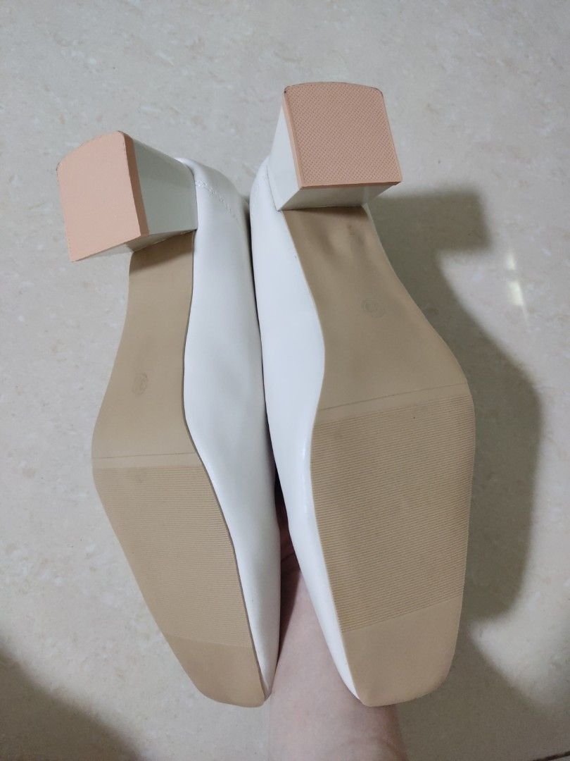 White block clearance heels size 5