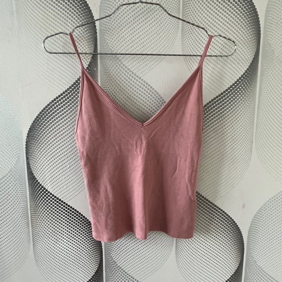 Brandy Melville pink tank top, Women's Fashion, Tops, Sleeveless