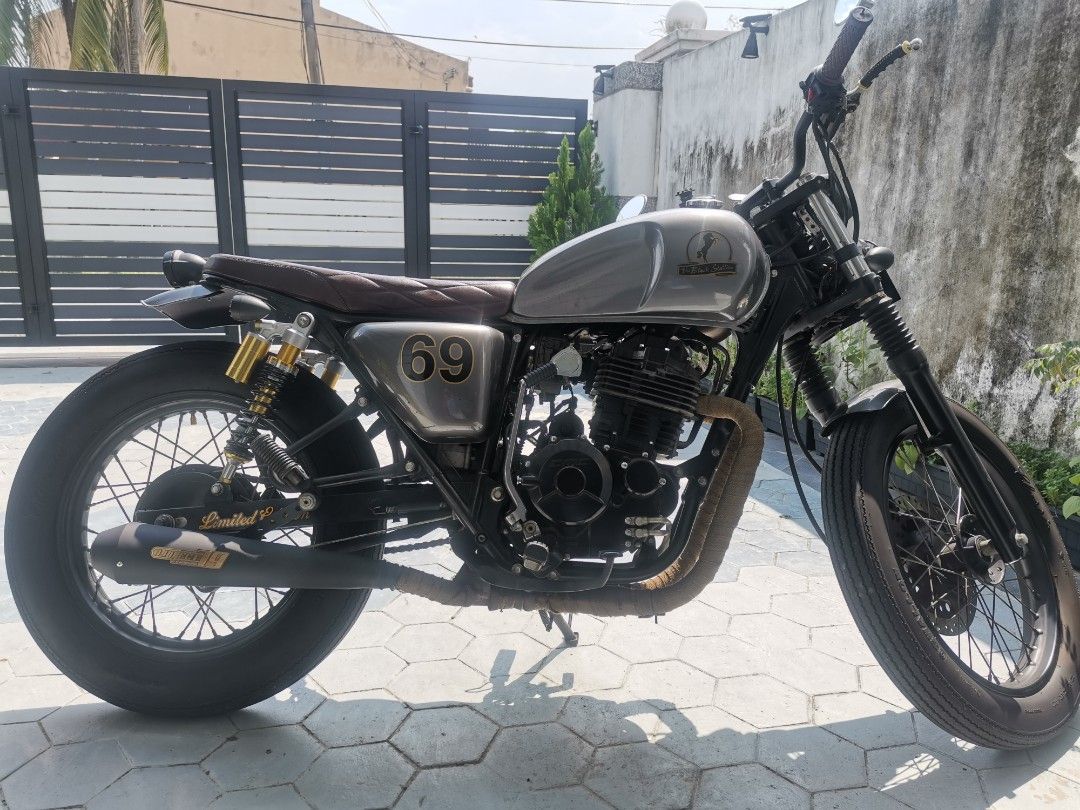 Xy400 Custom CMC xy400 custom cafe racer 400cc, Motorbikes on Carousell