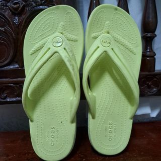 Crocs Women's Slipper in Light Green