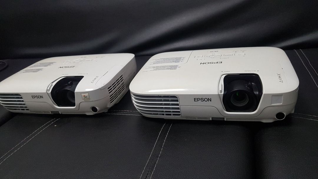 epson projector for sale heavy duty bright display, TV & Home