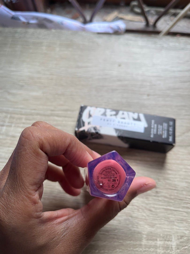 Fenty beauty Gloss bomb on Carousell