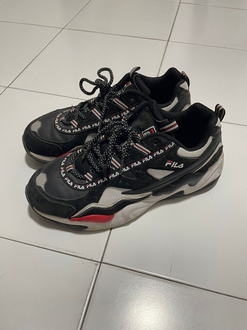 Fila limited edition sneakers shoes Men s Fashion Footwear Sneakers on Carousell