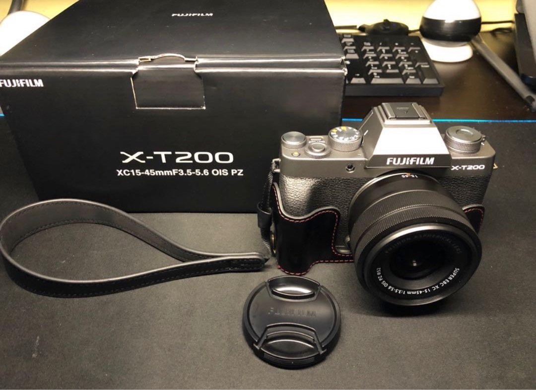 Fujifilm XT200, Photography, Cameras on Carousell