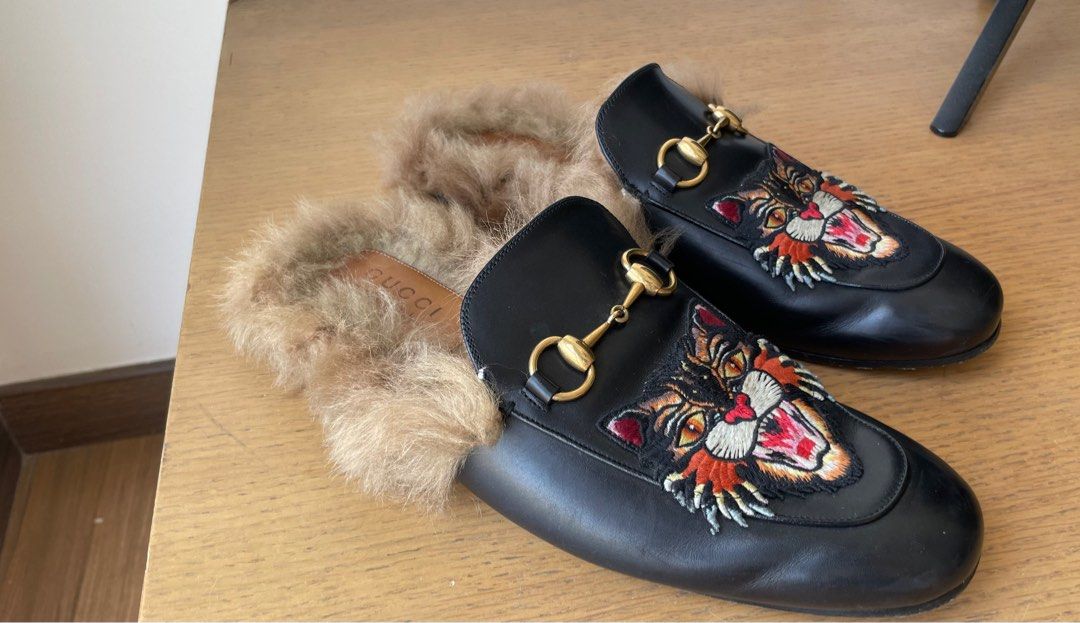 Gucci fur hotsell loafers