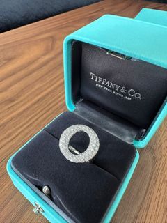 Tiffany Co Platinum Elsa Peretti Sevillana Pave Set Round Diamond O Ring