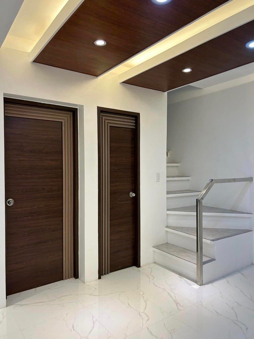 HillCrest Village town house Caloocan, Property, For Sale, Townhouse on