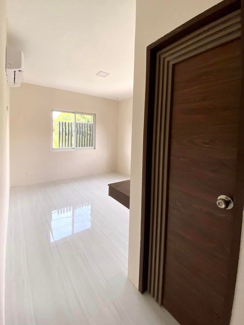 HillCrest Village town house Caloocan, Property, For Sale, Townhouse on
