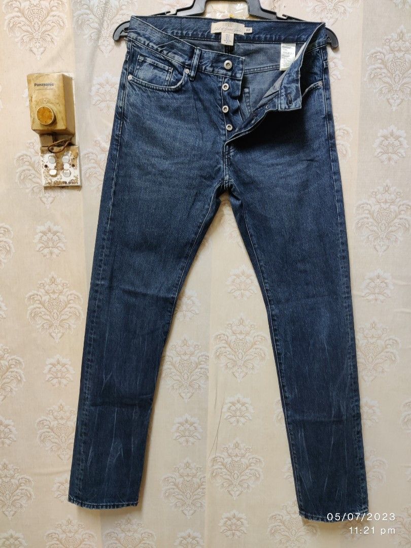 H&m logg on sale jeans