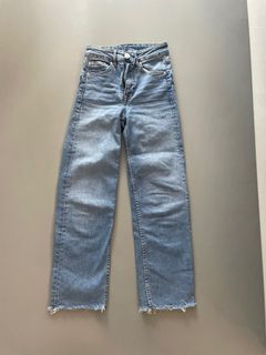(Category: ) located in . Submitted by clearingcloset555 (Listing ID 1241289305, Image 1). Description: .