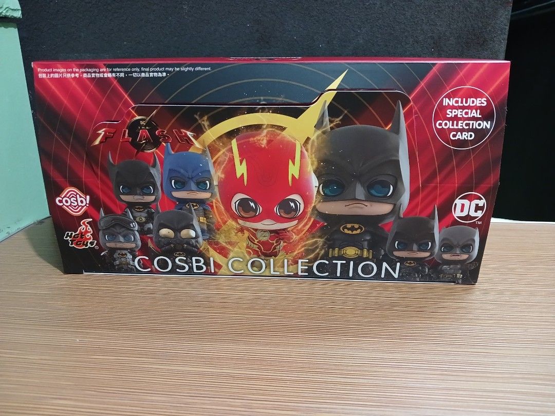 Hot Toys x DC Movie The Flash (with Batman Cosbi Collection (Set of 8  Figures)