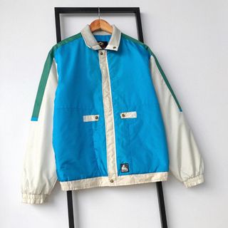 (Kategori: ) berada di . Dikirim oleh origoshop.id (ID iklan 1241341806, Gambar 1). Deskripsi: .