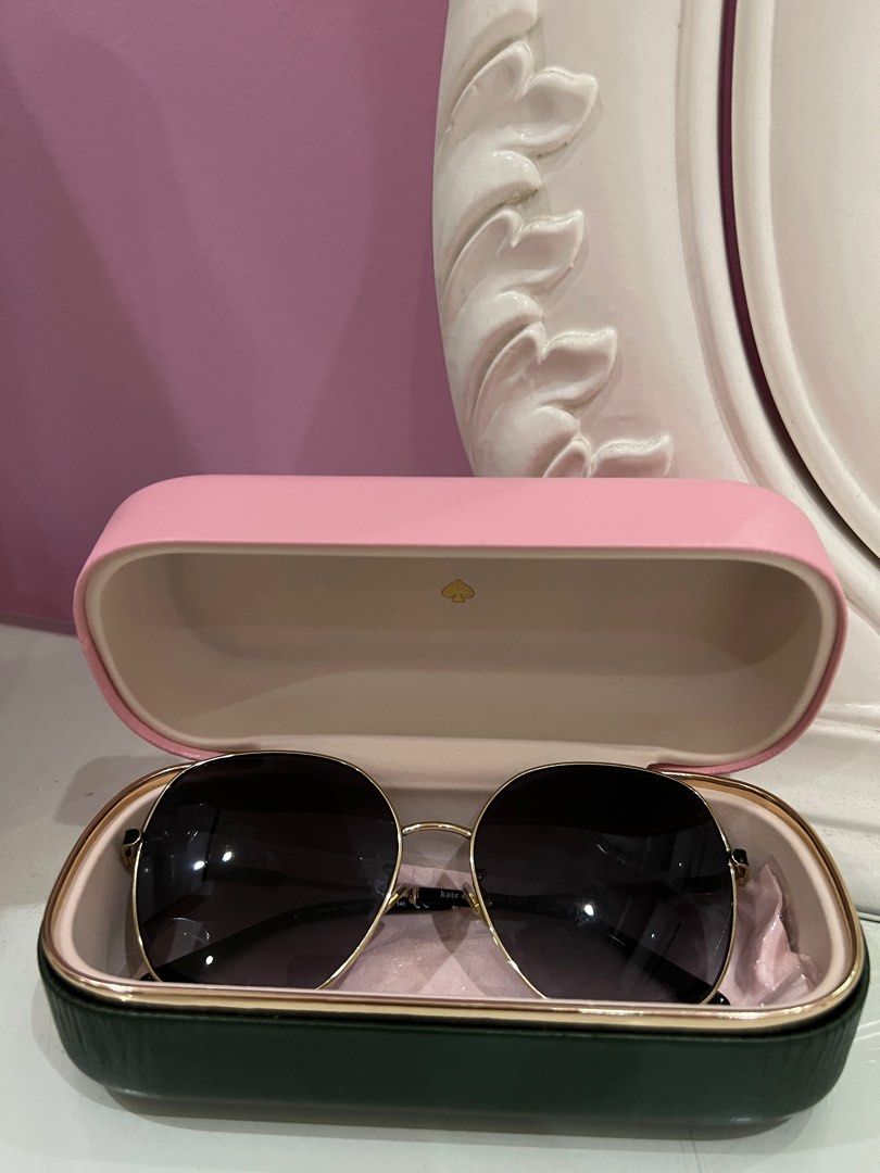 Kate Spade Hello Sunshine Yara F/S (Category: Sunglasses & Eyewear) located in Paranaque City. Submitted by ellies.corner (Listing ID 1241340357, Image 2). Description: Kate Spade Hello Sunshine Yara F/S ✨ 100% authentic. Sourced from US ✨ Complete case and wiper ✨ Condition: Brand New. 10/10. Never used it, bought this out of impulse :( Let me know if interested, please send it through PM. .