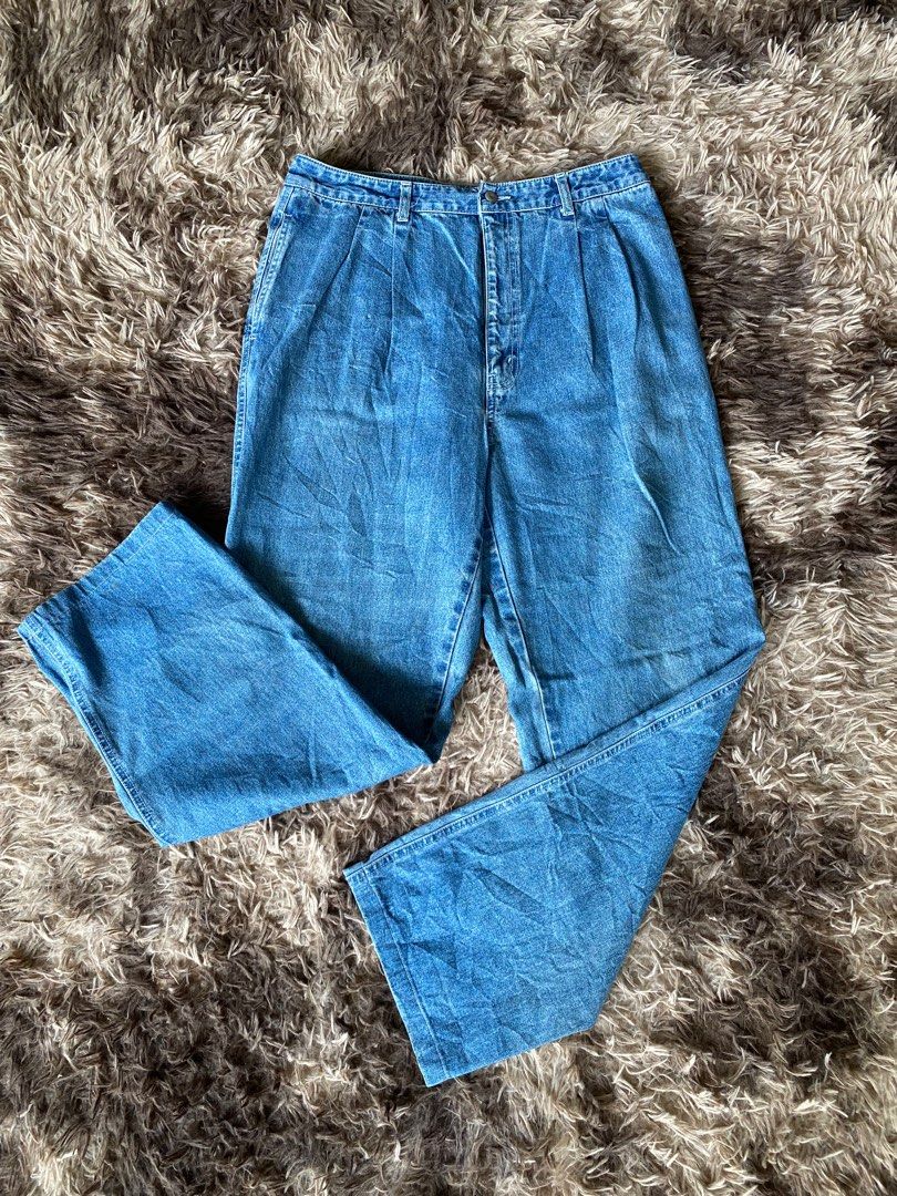 Levi s Dockers Jeans Men s Fashion Bottoms Jeans on Carousell