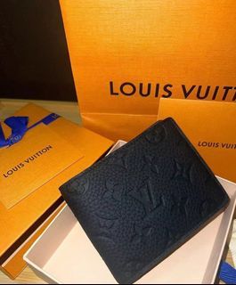 LV Louis Vuitton Men S Lock Briefcase M20835, Luxury, Bags & Wallets on  Carousell