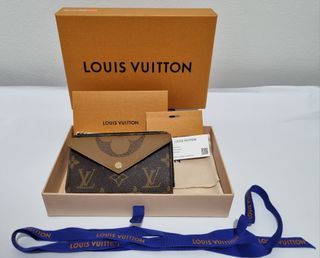 Louis Vuitton M69431 LV Card Holder Recto Verso in Monogram canvas