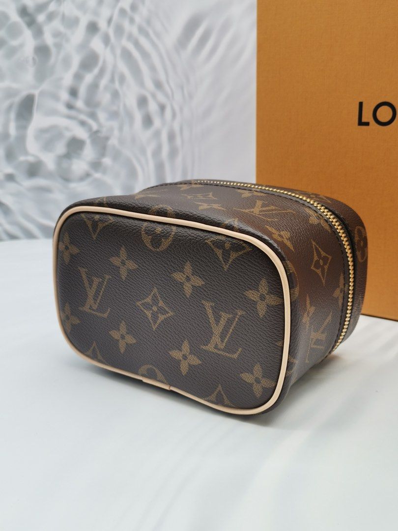 LOUIS VUITTON Monogram Trousse Tolietry Pouch King Size Travel Great  Condition