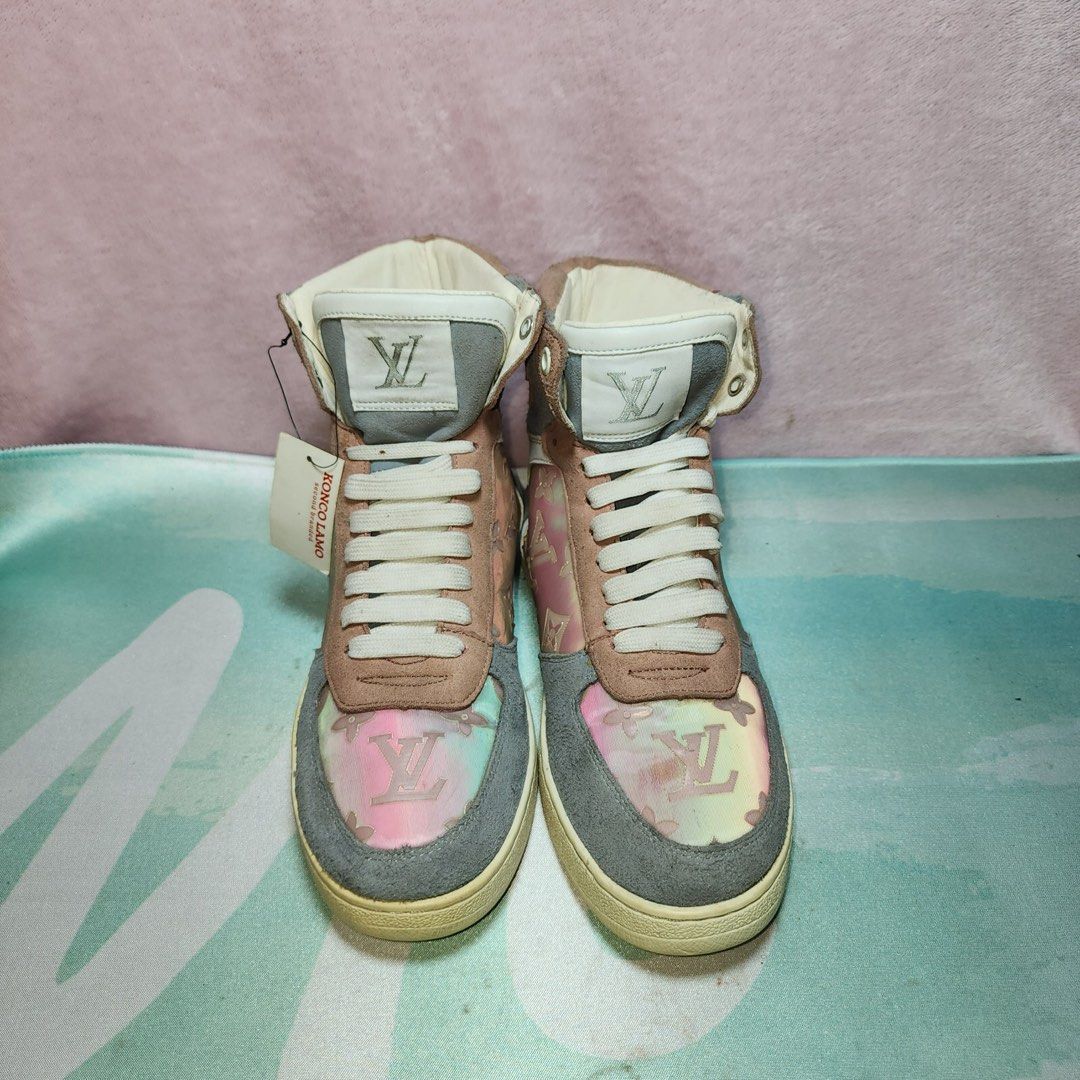 Louis Vuitton Rivoli White Pink Grey Unauthorized Authentic Size 37