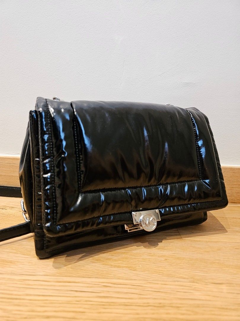 MICHAEL Michael Kors Red Patent Leather Small Selma Shoulder Bag