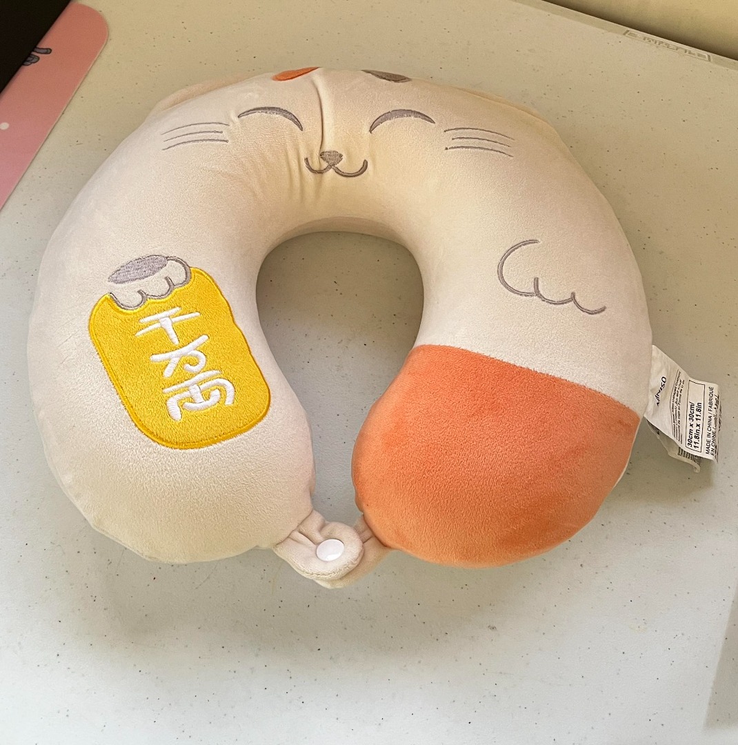 MINISO TRAVEL NECK PILLOW, Hobbies & Toys, Travel, Travel Essentials