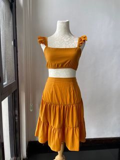 Mustard yellow skirt & top set