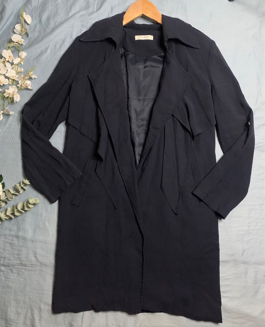Navy blue trench coat, Women's Fashion, Coats, Jackets and Outerwear on ...