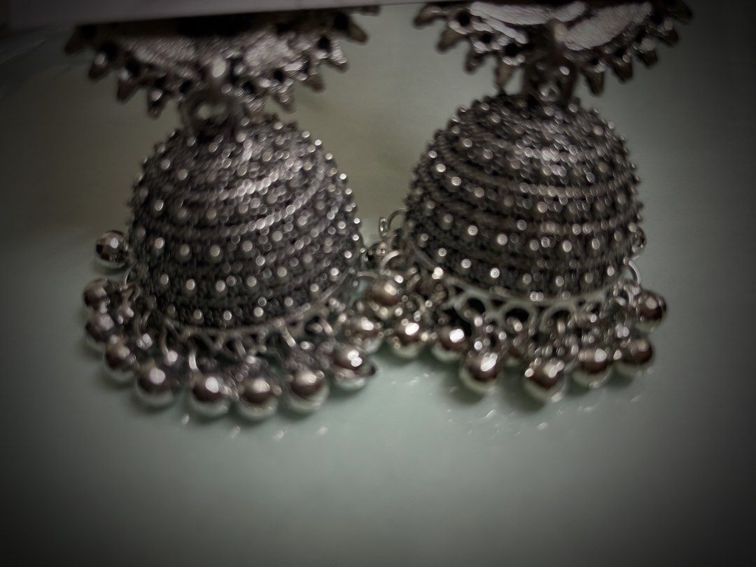Alloy metal outlet earrings