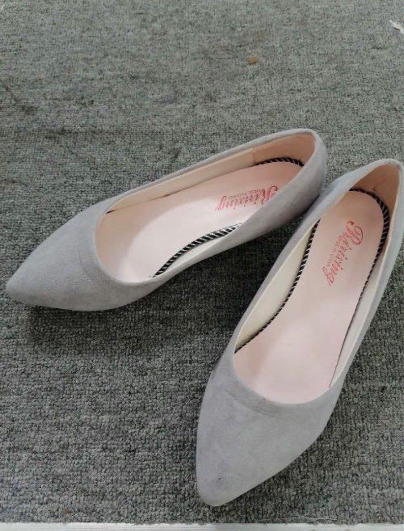 Light grey new arrivals kitten heels