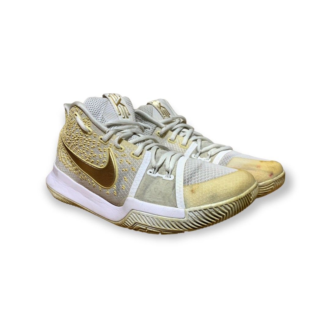 kyrie 3 stockx