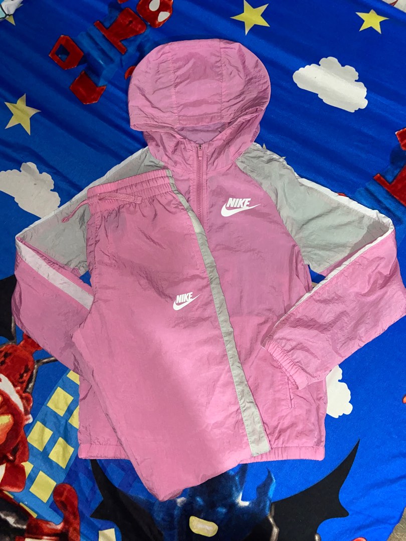 NIKE TRACKSUIT, Women's Fashion, Activewear on Carousell