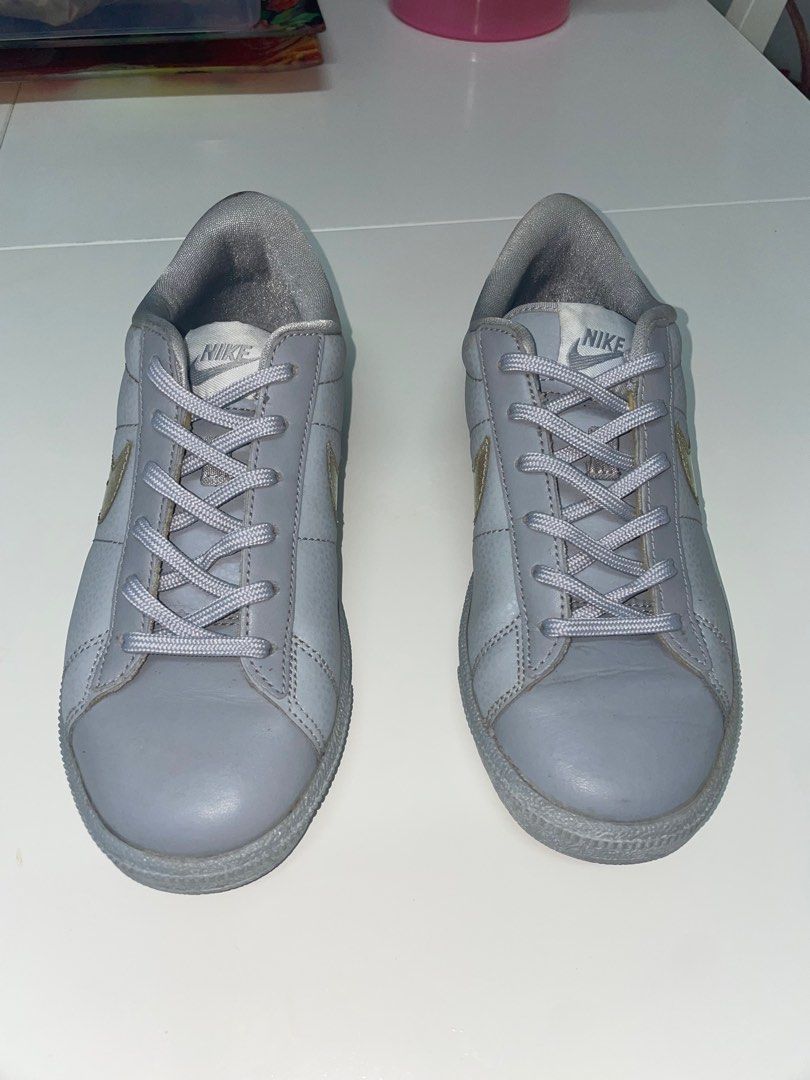 womens nike lifestyle