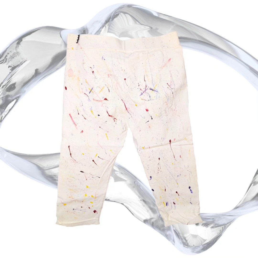 No Brand* White Artisan Shorts (Category: Shorts) located in Bacoor. Submitted by strvv.clothes (Listing ID 1241383315, Image 2). Description: Used once. •Price: ₱60 •Width: 12 inches •Length: 23 inches •Size: Small-Medium •Fabric: Stretchy ★Pre-loved ★Negotiable MOP: GCASH MOD: J&T Message for more inquires! ₹Follow: strvv.clothes on IG!.